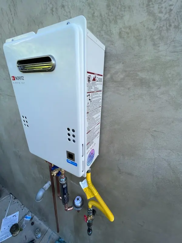 Tankless water heater installation for Maple Crest homes